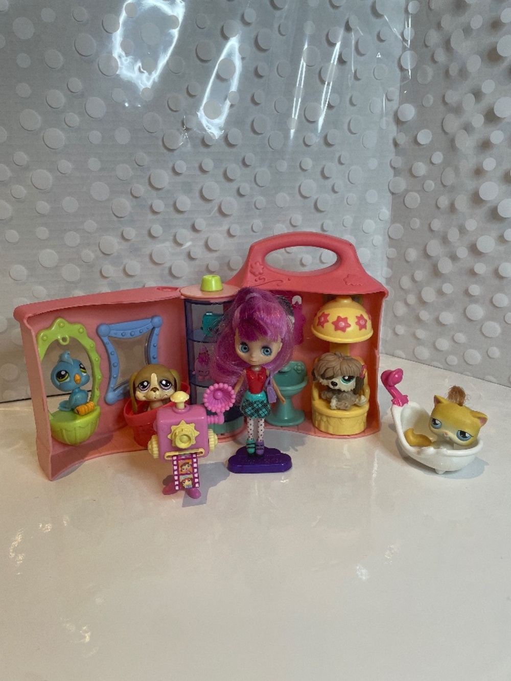 Littlest Pet Shop Purr-fection 💈Salon & Picture Pets playset